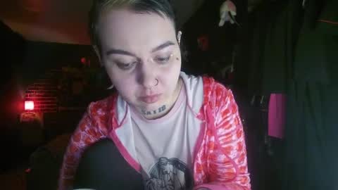 Snapshot of horror_circus chatting on January 5, 3:00 am Messalina Horror online show from January 5, 3:00 am