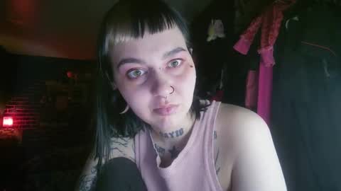 Snapshot of horror_circus chatting on January 13, 3:12 am Messalina Horror online show from January 13, 3:12 am