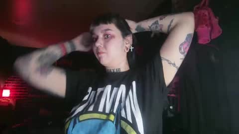 Snapshot of horror_circus chatting on February 20, 4:39 am Messalina Horror online show from February 20, 4:39 am