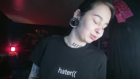 Snapshot of horror_circus chatting on February 24, 7:22 am Messalina Horror online show from February 24, 7:22 am