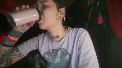 Snapshot of horror_circus chatting on March 4, 9:40 am Messalina Horror online show from March 4, 9:40 am