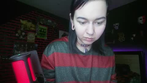 Snapshot of horror_circus chatting on September 27, 2:16 am Messalina Horror online show from September 27, 2:16 am