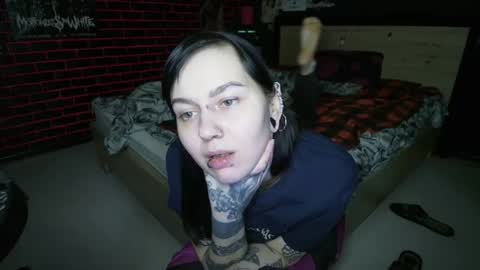 Messalina Horror online show from April 22, 4:37 am