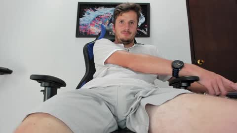 horse_man2 online show from January 20, 7:14 pm