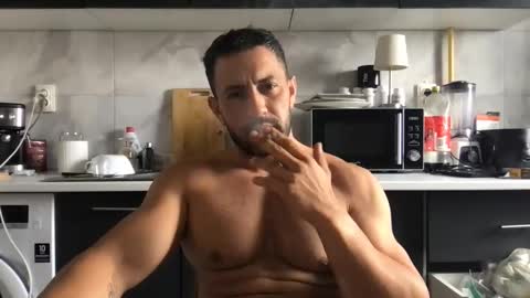 Chriss90 online show from April 30, 9:04 am
