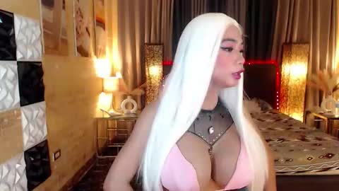 Snapshot of horsecockjanets chatting on January 5, 8:01 pm horsecockjanets online show from January 5, 8:01 pm