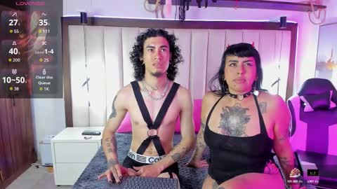 Snapshot of horus_at chatting on October 2, 3:13 am horus_at online show from October 2, 3:13 am