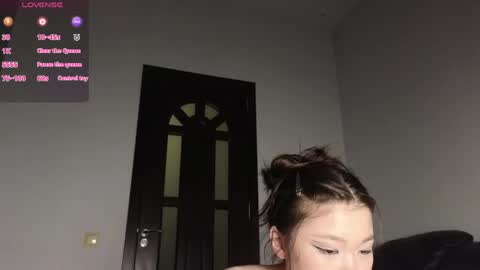 Snapshot of hosina_sayeri chatting on April 25, 8:17 pm hosina_sayeri online show from April 25, 8:17 pm