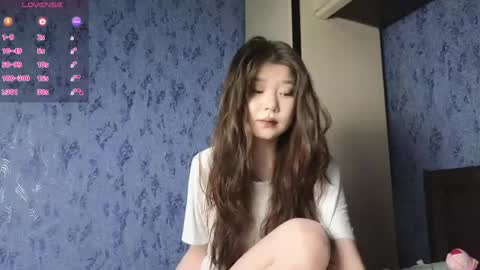Snapshot of hosina_sayeri chatting on May 29, 12:25 pm hosina_sayeri online show from May 29, 12:25 pm