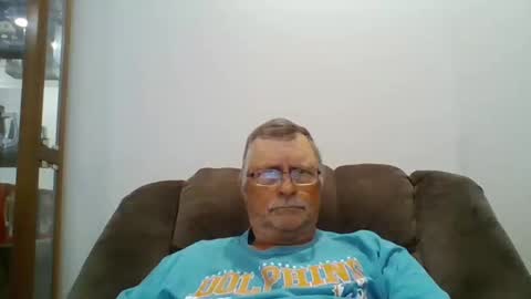 Snapshot of hot4tightholes chatting on October 24, 1:29 pm hot4tightholes online show from October 24, 1:29 pm