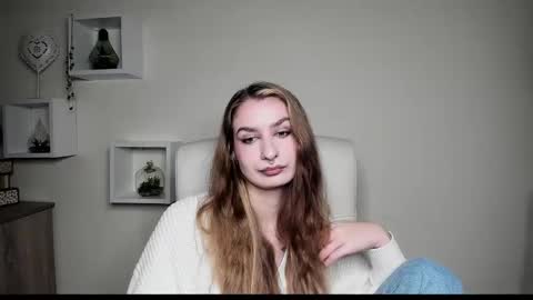 NINA online show from October 28, 7:01 am