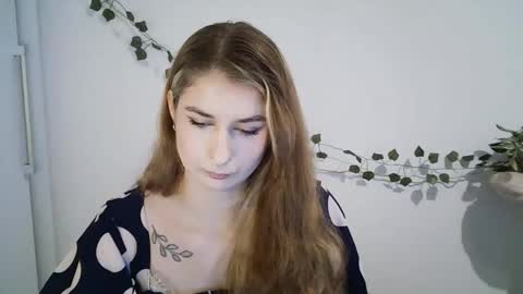 NINA online show from February 12, 7:58 am