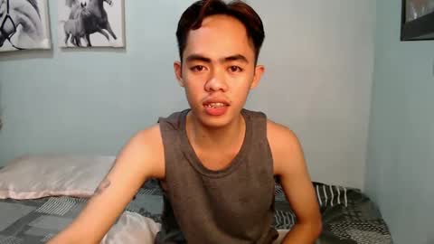 Snapshot of hot_8inchtwink chatting on December 24, 3:49 am Rylle online show from December 24, 3:49 am