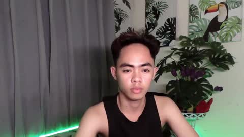 Snapshot of hot_8inchtwink chatting on January 26, 9:40 am Rylle online show from January 26, 9:40 am