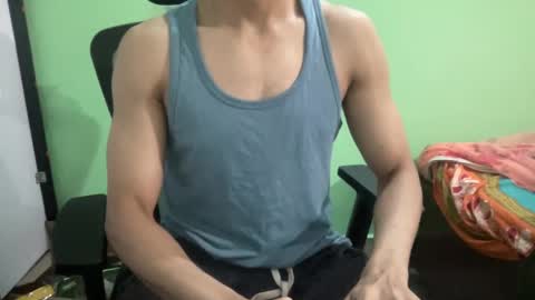 hot asian boy online show from December 5, 9:39 am