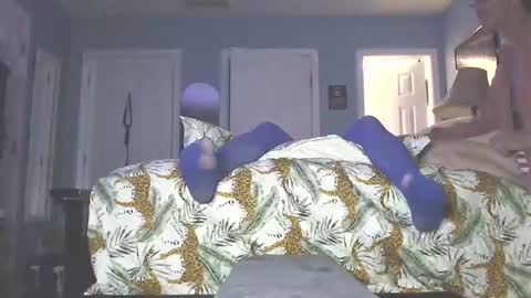 Snapshot of hot_ass_mess chatting on February 24, 7:22 am anytime-angel online show from February 24, 7:22 am