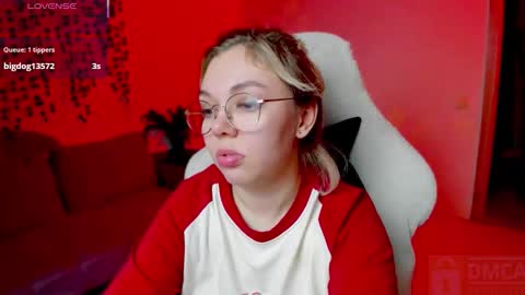   online show from November 7, 2:39 pm