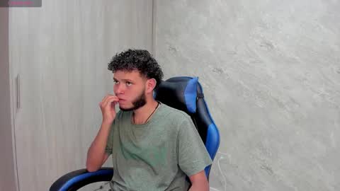 hot bad boy69 online show from March 17, 7:39 pm