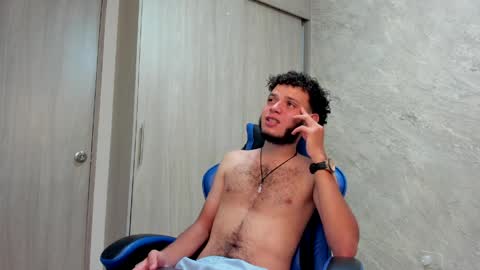 hot bad boy69 online show from April 7, 9:37 pm