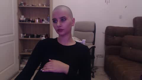 Bruny online show from November 18, 8:46 pm