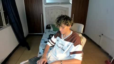 hot bunny online show from November 15, 1:25 am