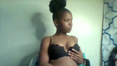 sweet cammy online show from March 8, 7:06 pm