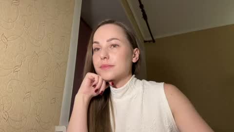 hot_chance_ online show from April 28, 1:16 pm
