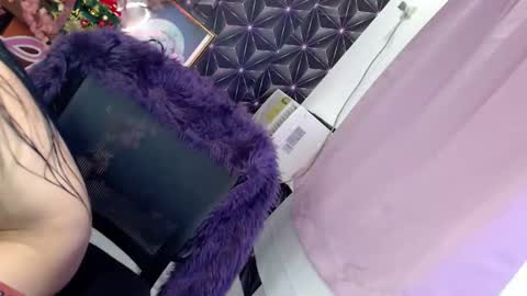 hot_chelly online show from November 21, 11:25 pm