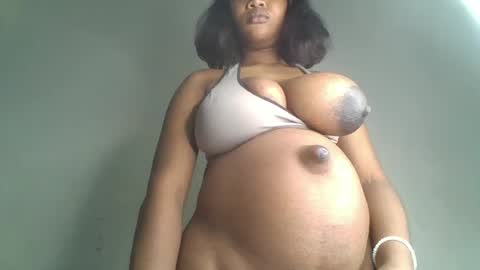Snapshot of hot_choccoolate chatting on July 19, 10:52 am Zarah online show from July 19, 10:52 am
