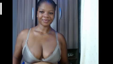 Snapshot of hot_choco_choco chatting on December 5, 7:21 pm peace online show from December 5, 7:21 pm