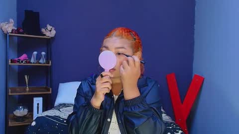 Snapshot of hot_chocolate_4u chatting on February 22, 12:08 pm hot chocolate 4u online show from February 22, 12:08 pm