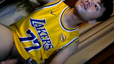 hot_emmanuel online show from May 30, 4:42 am