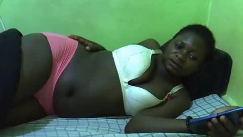 hot_girlly online show from September 14, 5:45 pm