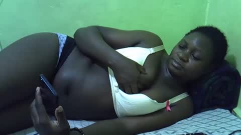 hot_girlly online show from September 15, 6:30 pm