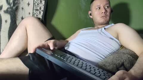 hot_guy36 online show from March 11, 4:18 am