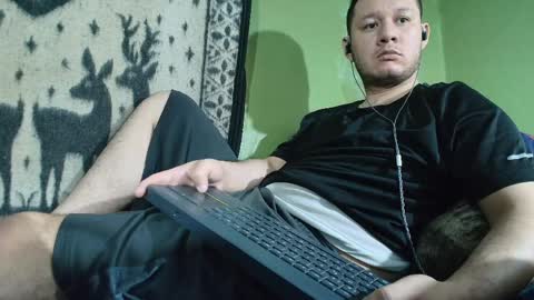 hot_guy36 online show from April 19, 1:54 pm