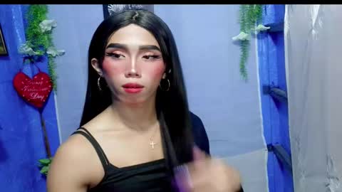 Khianna online show from March 10, 2:33 pm