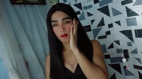 Khianna online show from March 17, 7:06 pm