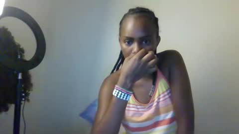 Snapshot of hot_kisser4 chatting on November 23, 6:57 am hot_kisser4 online show from November 23, 6:57 am