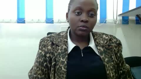 Linah online show from November 26, 8:37 am