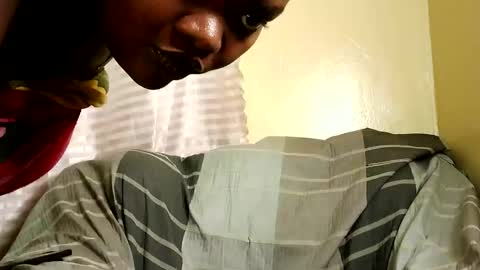 Linah online show from March 10, 3:39 pm