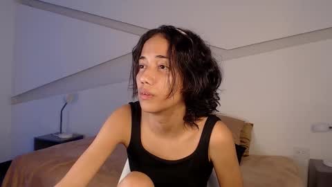 Alana online show from November 5, 9:48 pm