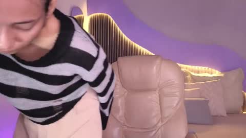 Alana online show from February 9, 8:57 pm