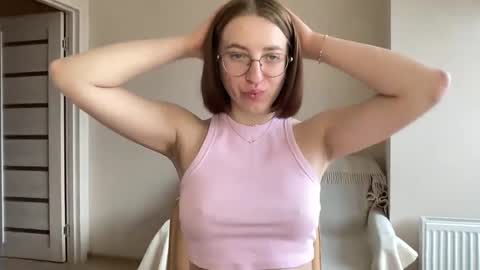 Lina online show from January 6, 10:46 am