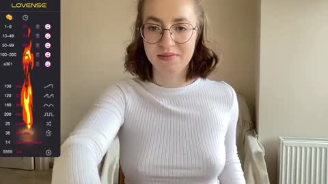 Lina online show from March 11, 11:23 am