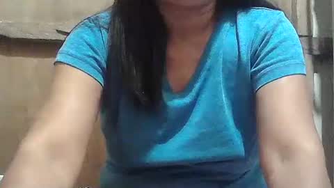 Snapshot of hot_mama09 chatting on June 12, 10:19 pm hotmama online show from June 12, 10:19 pm