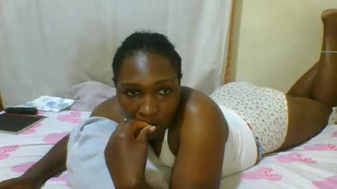 Snapshot of hot_masha chatting on May 27, 10:45 am hot_masha online show from May 27, 10:45 am