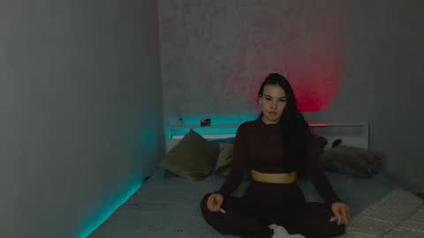 Snapshot of hot_oksi chatting on April 7, 7:36 pm hot_oksi online show from April 7, 7:36 pm