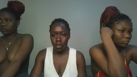 Hot petite online show from November 2, 12:29 pm