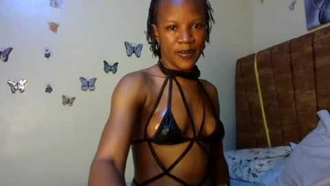 hot petite100 online show from June 15, 6:26 am